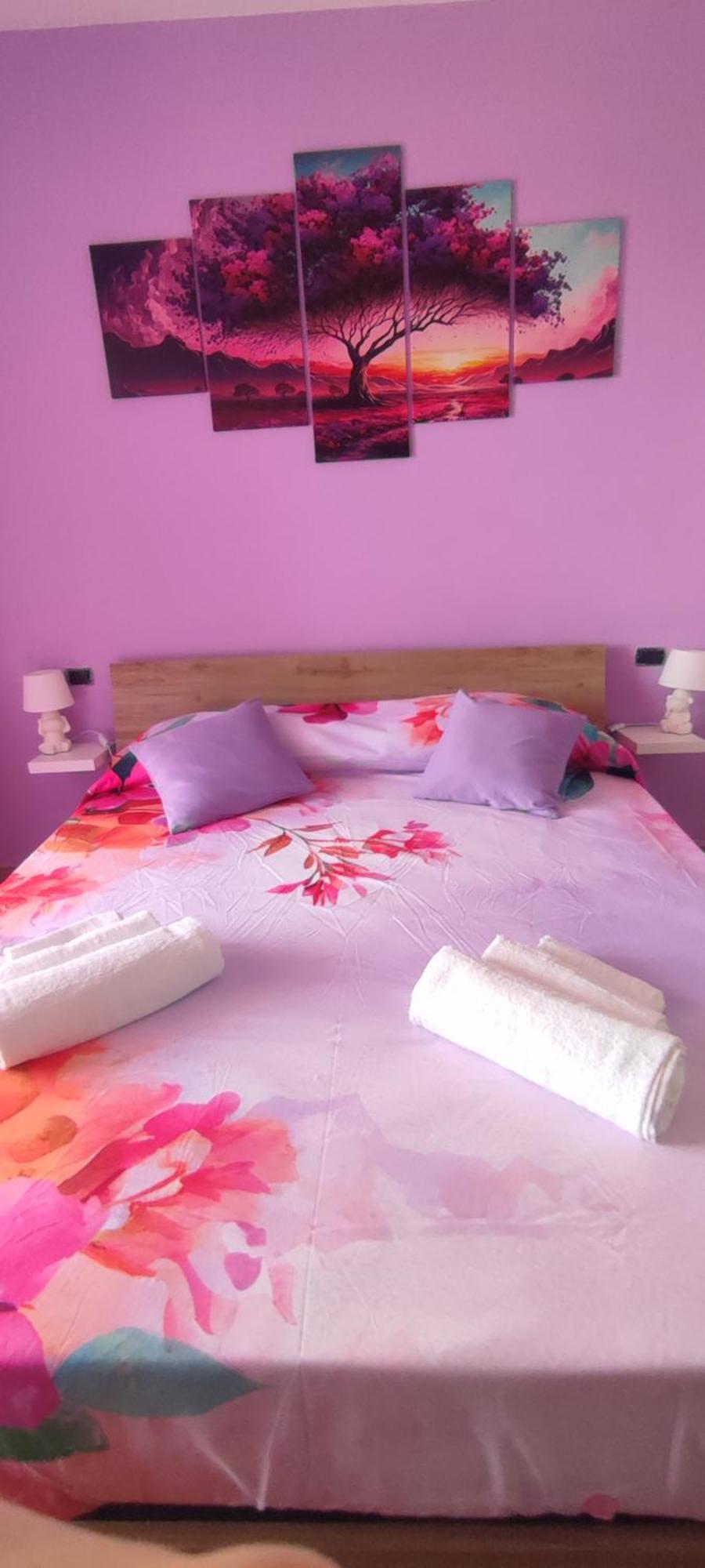 Love Home Apartament Near The Airport فيوميتشينو المظهر الخارجي الصورة